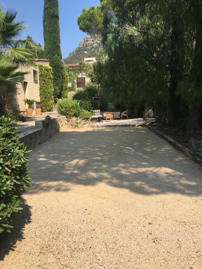 Villa La Grande Bastide Piscine Et Tennis Collectif Cassis Exterior foto