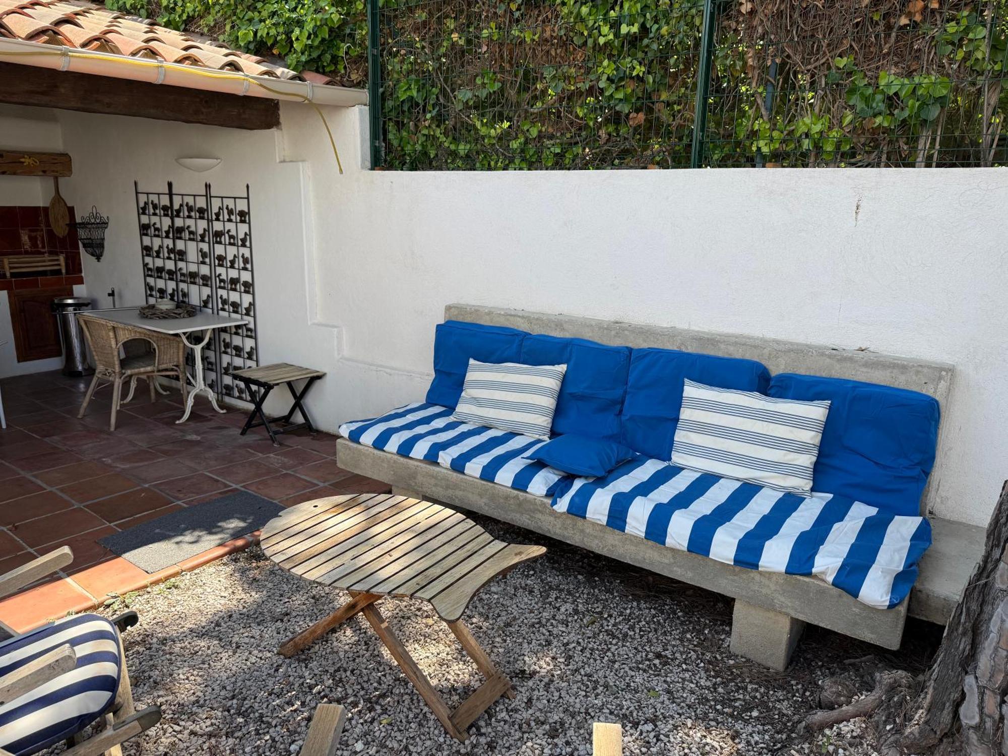 Villa La Grande Bastide Piscine Et Tennis Collectif Cassis Exterior foto